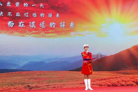 贵都社区:“红粉橙”多方联动 携手为民办实事