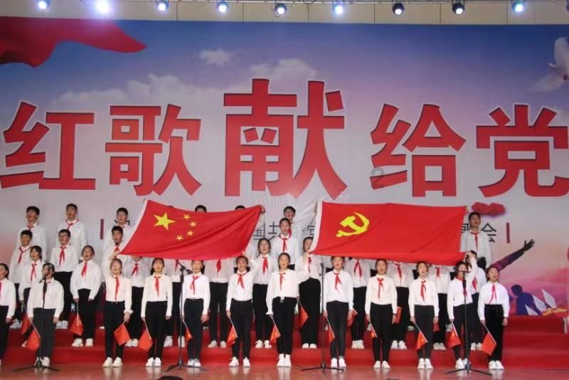 尽在相差十岁的情侣能长远吗?我是2000年出生的,对象是1990年的,专业问答交流平台